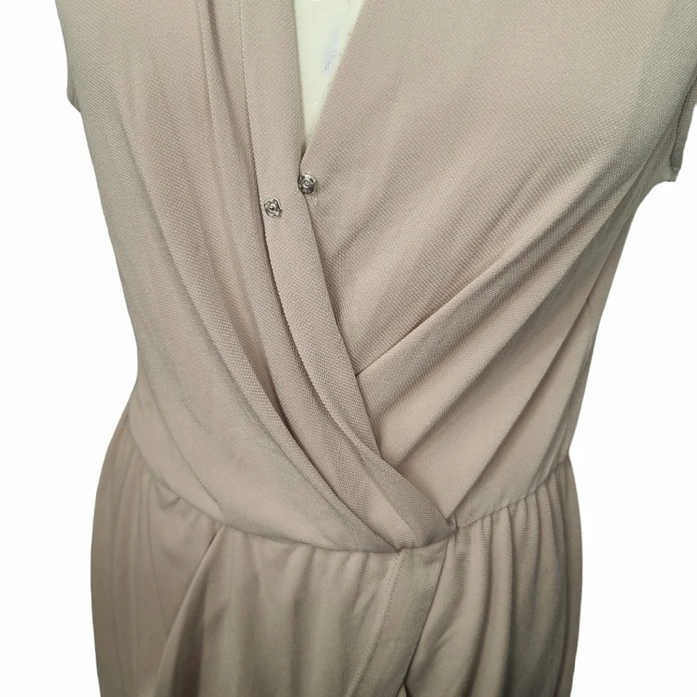BCBGeneration V Neck Beige Sleeveless Romper M